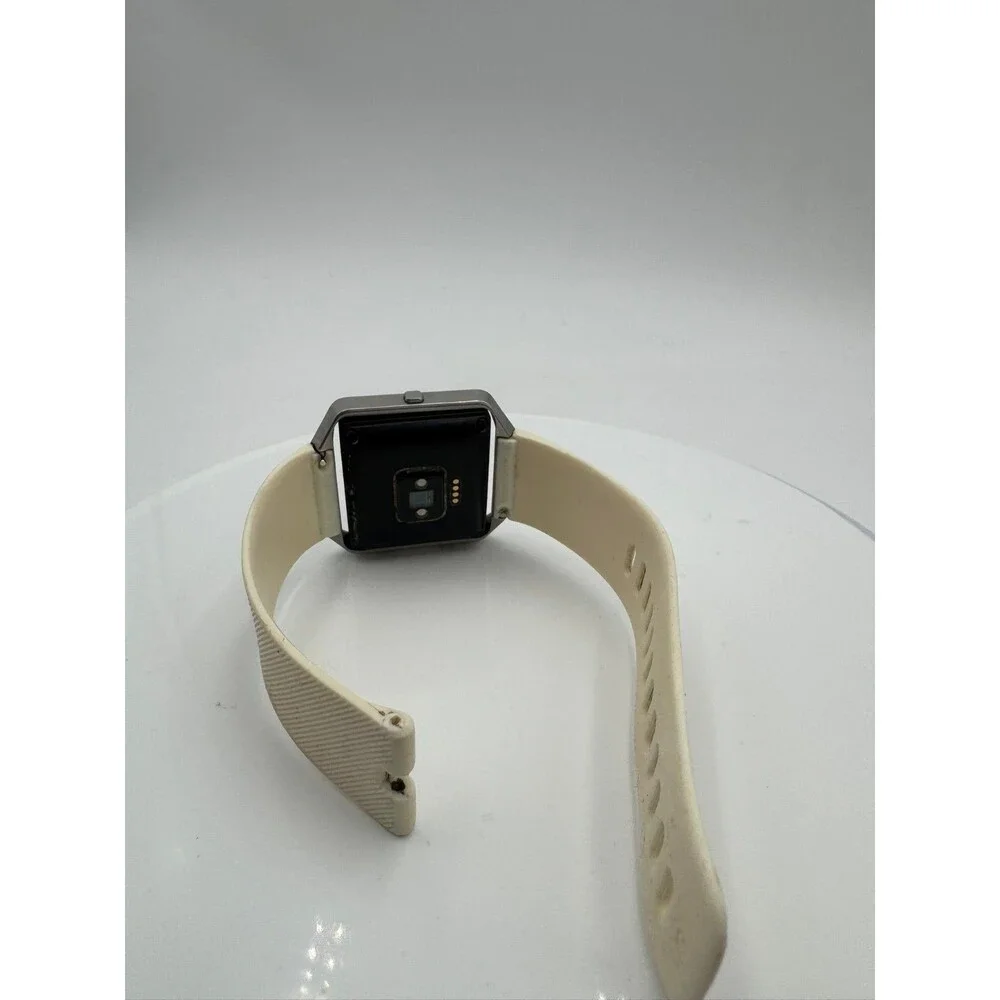 Fitbit Blaze Smart Fitness Watch Silver Case White Band Tested